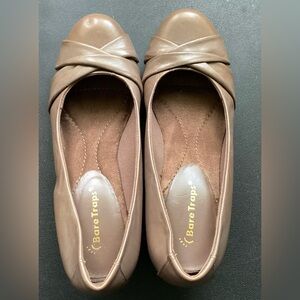 BareTraps dress shoes platform size 7.5 brown leather upper